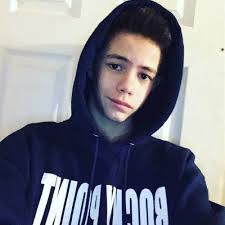 Andrew Gabb's Instagram, Twitter & Facebook