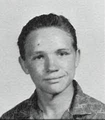 Larry Dray's Instagram, Twitter & Facebook