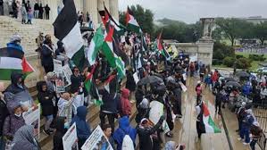 مصر والأردن وفرنسا يطالبون بوقف جميع الإجراءات الأحادية التي تقوّض حل الدولتين. Ø¨ÙŠØ§Ù† Ù…Ø´ØªØ±Ùƒ Ù„Ù…ØµØ± ÙˆÙØ±Ù†Ø³Ø§ ÙˆØ§Ù„Ø£Ø±Ø¯Ù† Ø­ÙˆÙ„ Ø§Ù„ÙˆØ¶Ø¹ Ø§Ù„Ø¥Ù†Ø³Ø§Ù†ÙŠ ÙÙŠ ÙÙ„Ø³Ø·ÙŠÙ† Ø§Ù„Ø¹Ø±Ø¨ ÙˆØ§Ù„Ø¹Ø§Ù„Ù… Ø§Ù„ÙˆØ·Ù†