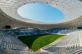 De ion oblemencostadion is een voetbal stadion in craiova , roemenië. Construit Din Bani Publici Noul Stadion Ion Oblemenco A Fost Oferit In Exclusivitate Echipei Csu Craiova Nici Nationala Nu Joaca Aici Fara Acceptul Nostru Mobile