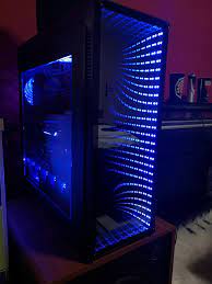 Might Be Single But At Least I Got This Love Best Budget Pc Case Ever Intertech M908 Infinity Mirror Pcmasterrace