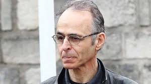 Nouveautés ou anciens hits, toutes les paroles de jean jacques goldman sont disponibles sur paroles.net Jean Jacques Goldman Reagit Sur Les Reprises De Ses Chansons Sa Reponse Cash