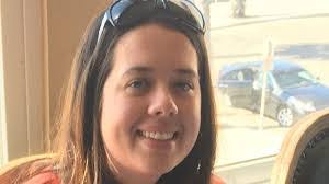 Justine Pearson's Instagram, Twitter & Facebook