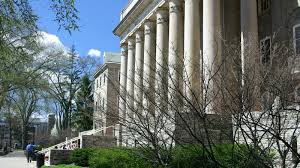 If a person is posing or aware that a picture is being taken, then it is no longer a creepshot. 144 People Knew About A Penn State Fraternity S Creepshots And 143 Did Nothing Vox