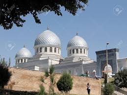 Posee muchas ciudades donde se localizan . Ver A Mezquita Juma En Capital De Uzbekistan Ciudad De Tashkent Fotos Retratos Imagenes Y Fotografia De Archivo Libres De Derecho Image 58603935