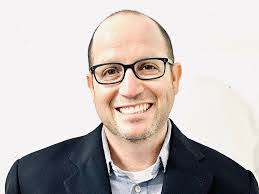 Ian Eagle's Instagram, Twitter & Facebook