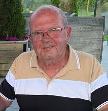 Roger MacDougall Obituary