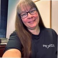 Jennifer Oldaker's Instagram, Twitter & Facebook