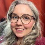 Deanna Houle's Instagram, Twitter & Facebook