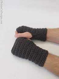 The link for the free patterns are provided below photos. Men S Fingerless Gloves Free Crochet Pattern Christacodesign