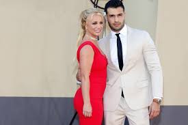 Sam is a successful personal trainer. Sam Asghari Defends Girlfriend Britney Spears After Author Brands Her Instagram Posts Scary Love Is All Colors