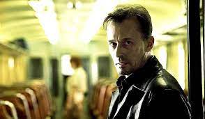 Watch this robert knepper video, robert knepper joking around on transporter 3 set , on fanpop and browse other robert knepper videos. Robert Knepper In Transporter 3 2008 C Europacorp Filmfutter