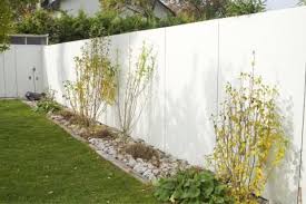 18 Gartengestaltung Betonmauer Gartenmauer Gartenmauern Gartengestaltung