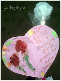 Jangankan menulis dengan rapi menulis bentuk huruf saja mereka harus berlatih berulang ulang. Contoh Surat Cinta Surat Untuk Hari Ibu Nusagates