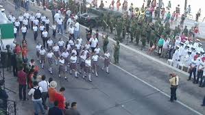 Image result for Desfile del 16 de septiembre en mazatlan