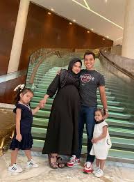 Gambar kata kata untuk ayah dan ibu tercinta gambar kek hari jadi kanak kanak perempuan gambar iklan buah buahan dan sayur sayuran gambar kek hari jadi simple gambar kellie s castle batu gajah gambar ikan masak asam pedas gambar keluarga hitam putih untuk diwarnai gambar kanak kanak bermain kartun. Bersalin Anak Lelaki Hadiah Hari Jadi Terindah Isteri Buat Alif Satar Mingguan Wanita