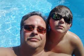 Episode 237: Caught in a Blizzard Best friends, Jamie Andrew and Jamie  Fisher, decided to leave their group vacation to take