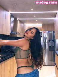 Alejandra Urueña  alejandrauruu  alejandrauruu_ Гола изтичане OnlyFans  снимка 11 - Nudogram v2.1