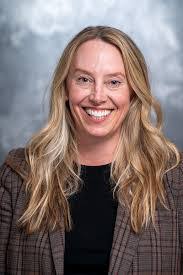 Elisa Greene's Instagram, Twitter & Facebook