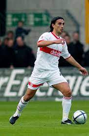 Maybe you would like to learn more about one of these? Nils Schmaler Li Im Uefa Cup Finale Des Vfb Stuttgart Gegen Den Ssc Neapel Stuttgarter Zeitung