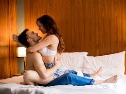 30 things you need in the bedroom هذا المقال متاح باللغة العربية if you are setting up your newlywed home or simply moving to a new house, it must be very confusing for you to list down all the house essentials for every room. Super Erotic Tips To Keep Your Woman Happy In Bed Times Of India