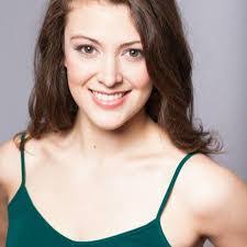 Beth Laird's Instagram, Twitter & Facebook