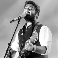 1000 x 1600 jpeg 247 кб. Full Hd Arijit Singh Black And White 1024x1024 Wallpaper Teahub Io