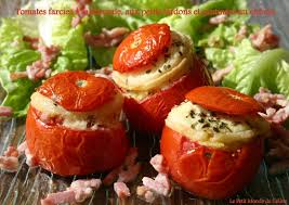 Tomates Farcies A La Semoule Aux Petits Lardons Et Gratinees Au Chevre Le Petit Monde De Celine Recette Tomates Farcies Recette Tomate Tomates Farcies