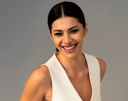 Intervista a Lavinia Longhi: “'Il Clandestino' esplora l'altra faccia di  Milano”