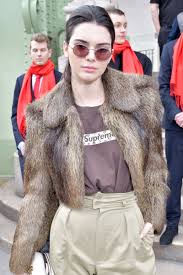 Find supreme in clothing | find quality new and used clothing and fashion locally in london. The History Of Supreme From Small Shop To Legendary Cult Status Vogue