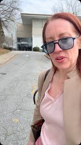 Oseba Dr. Betsy Grunch -...