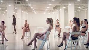 Chapitres 1 et 2 (2013). Bande Annonce A Haute Tension Erotique Pour The Neon Demon
