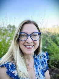 Gretchen Leavitt's Instagram, Twitter & Facebook