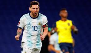 Recordamos que están prohibidas reuniones en determinados horarios para intentar combatir la pandemia. A Que Hora Juega Argentina Vs Ecuador Horario Del Partido Por La Copa America 2021 La Republica