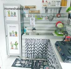 Hal lain yang diperhatikan selanjutnya yakni soal luas ruang. 6 Desain Model Dapur Cantik Minimalis 2021 Yang Lagi Trend Homeshabby Com Design Home Plans Home Decorating And Interior Design