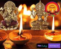 Goddess lakshmi, is the energy of abundance, prosperity and goodness. Expert Suggests Tips To Please Goddess Lakshmi This Diwali