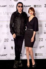 Wood said she was made aware that usich, who married manson about a year ago, allegedly wanted to ruin her career and shut her up. Marilyn Manson I Dislike Being Intimate Alterock