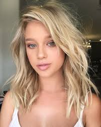 Summer Blonde Hair With Natural Light Brown Eyebrows Summerhair Hairartist Ba Blonde Brown Eyebro In 2020 Summer Blonde Hair Light Brown Eyebrows Medium Hair Styles
