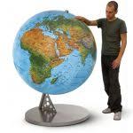 Ganz besondere schmuckstücke sind die bargloben in edlem design. Handkaschierter Riesenglobus Uber 1 Meter Durchmesser Grossglobus Standglobus Globe 128cm Globus Land De Die Welt Der Globen Globus Aller Art Kostenloser Versand