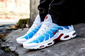 Nike Air Max Plus Tuned 1 Tide Eu Kicks Sneaker Magazine Nike Air Max Nike Air Nike Air Max Tn