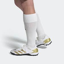 Football boots products from the brand adidas have the highest manufacturing quality. Adidas Giay Bong Ä'a Cá»• Tháº¥p Predator Mutator 20 3 Turf Tráº¯ng Adidas Vietnam