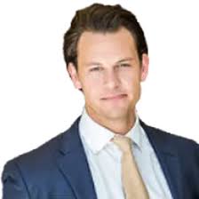 Peter Petrakis Acquires Retail Property On Skyline