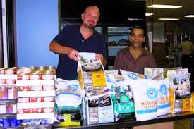 Halo cafe pet food pantry fresno county, ca phone: Care For Real Food Pantry Gets 5 000 Grant To Buy Pet Food Edgewater Chicago Dnainfo