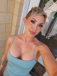 What are the best skincare products for dry skin?