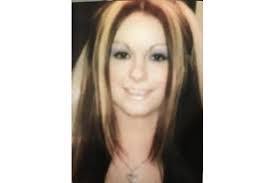 Amber Ledman's Instagram, Twitter & Facebook