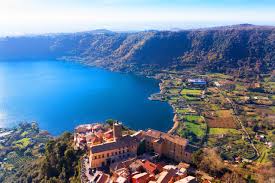 Scopri subito migliaia di annunci di privati, agenzie e costruttori e trova la tua futura casa su subito.it Affitti Brevi Castelli Romani Diventa Host Tra I Paesi Dei Colli Albani