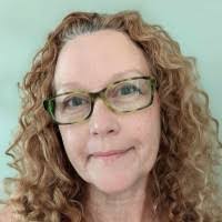 Melissa Kowalski's Instagram, Twitter & Facebook