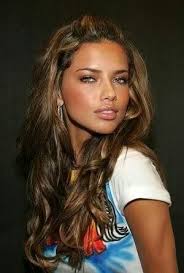 Morenas Adriana Lima Hair Hair Color For Tan Skin Adriana Lima