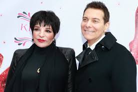 Liza minnelli has earned her net worth because of her career as an actress. Liza Minnelli Biography Height Life Story Super Stars Bio