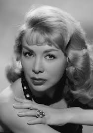 一个美国人在巴黎_购票_剧情介绍_演职人员_图集-猫眼电影